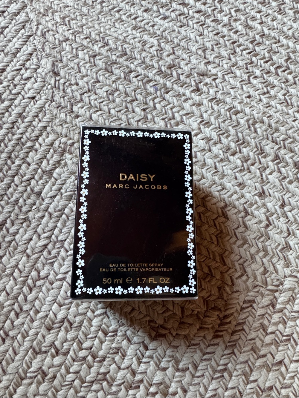 Daisy -  Marc Jacobs NWT